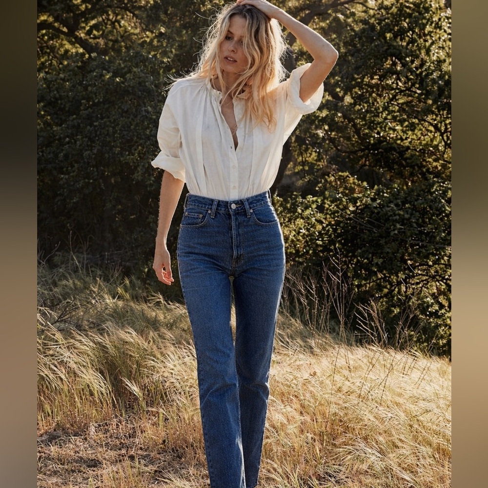DOEN Diana High Waist Straight Leg Jeans in Mid Blue Wash 26